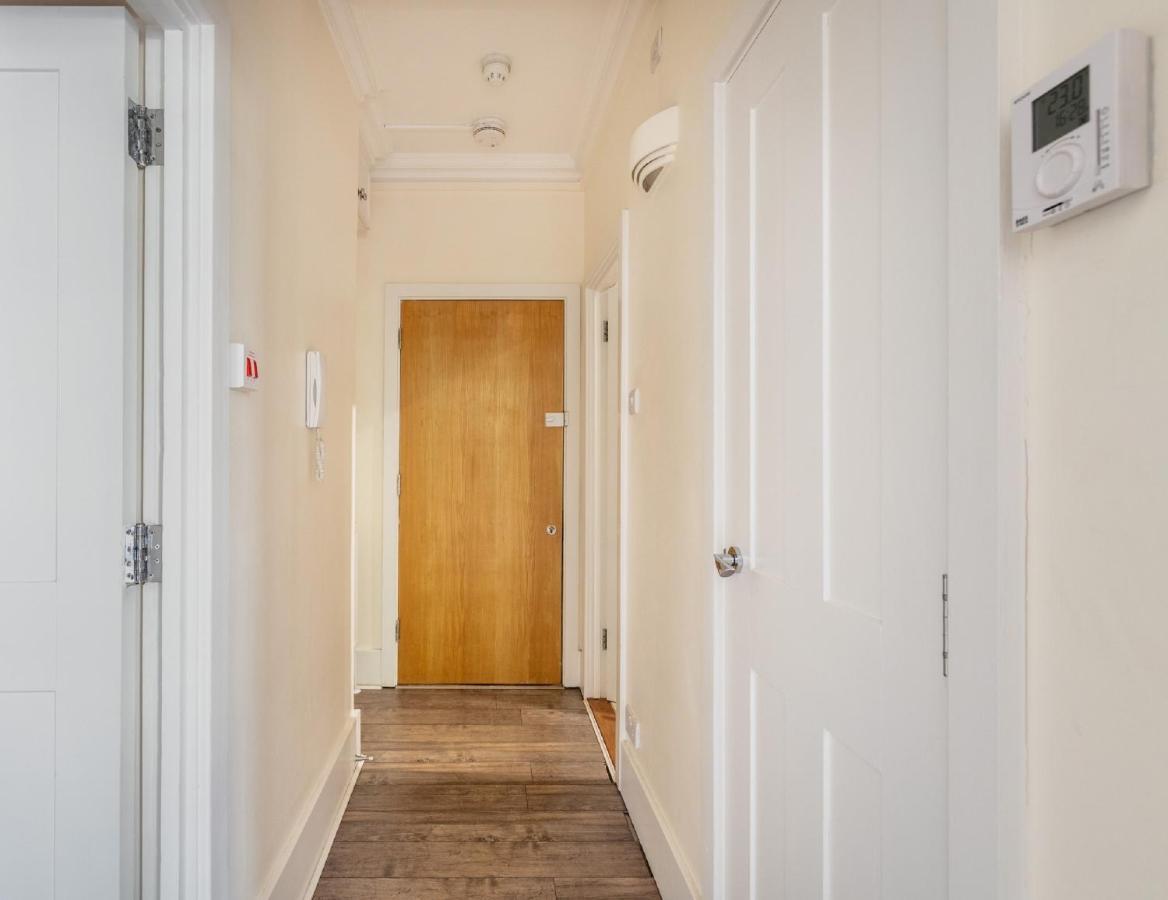 Private Apartment New Oxford Street 런던 외부 사진